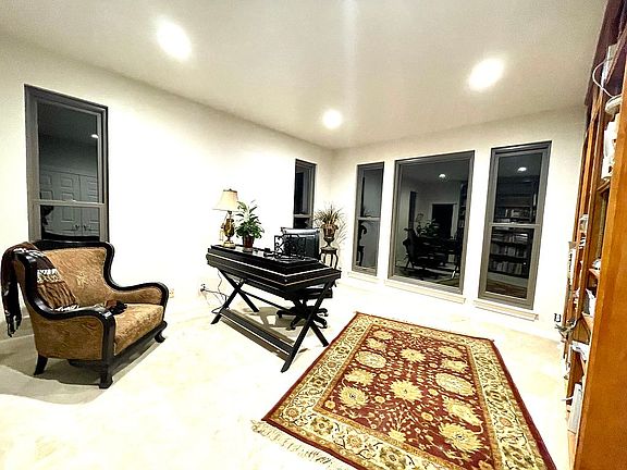 Library/Office 1