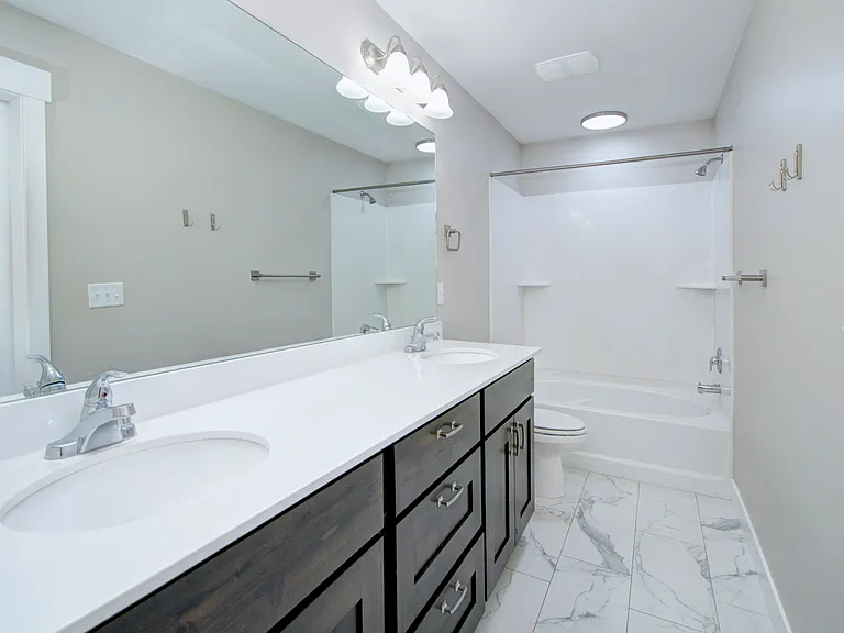 12272 S Macdill Ct — Photo 10