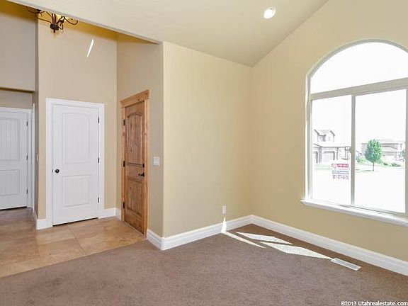 3rd image of 8394 S Birch Fork Dr