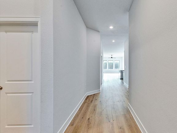 5th image of 16924 Morelle Dr