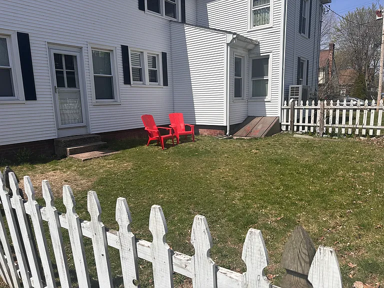 66 Hudson St — Photo 10