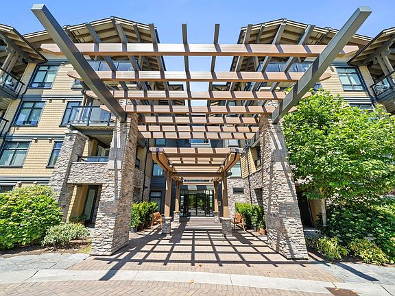 4th image of 4977 Springs Blvd #105