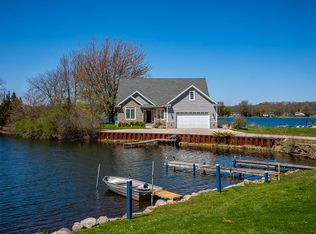 10800 Arrowhead Cir, Jerome, MI 49249