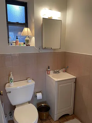 Rented by Hirsch Enterprises Incorporated | media 29