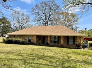 9274 Springfield Rd, Denham Springs, LA 70706