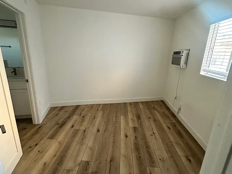 3319 Bagley Ave #2 — Photo 4