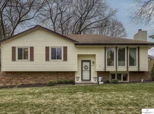 2211 S 164th Ave, Omaha, NE 68130