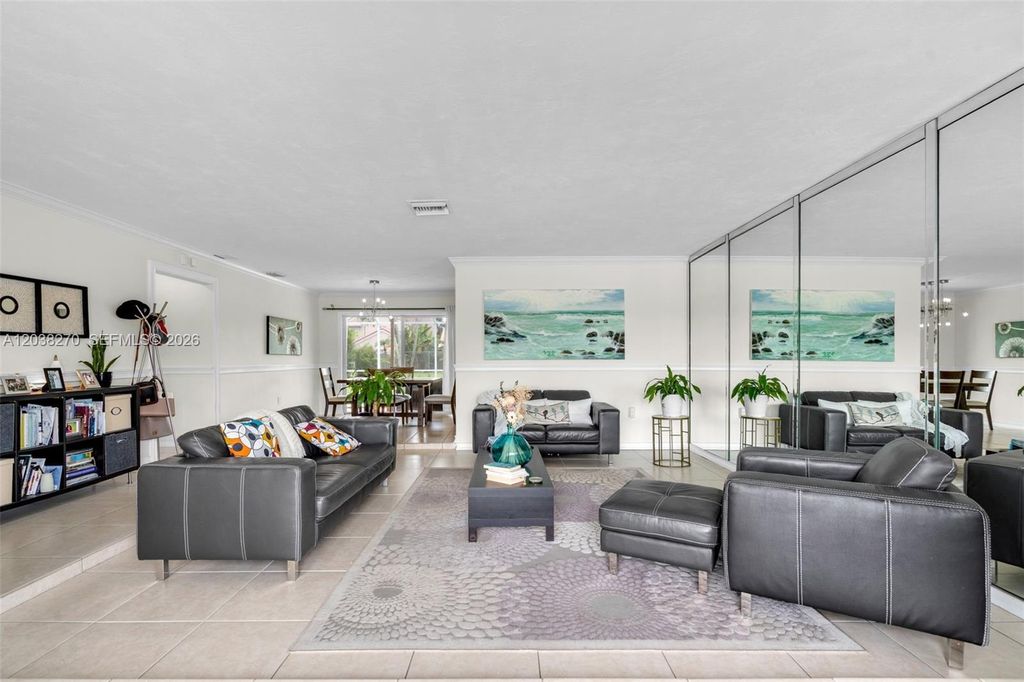 9624 NW 19th Pl, Sunrise, FL - View 2
