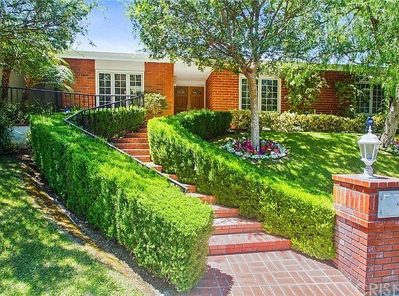 2nd image of 3619 Cananea Dr