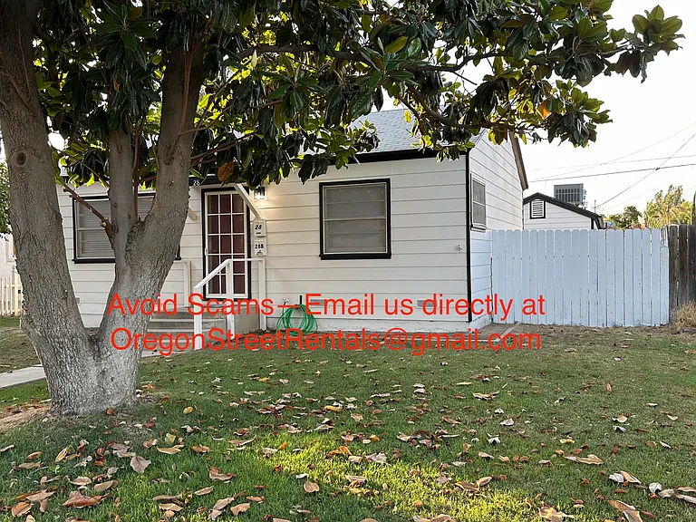 28 Oregon St — Photo 3