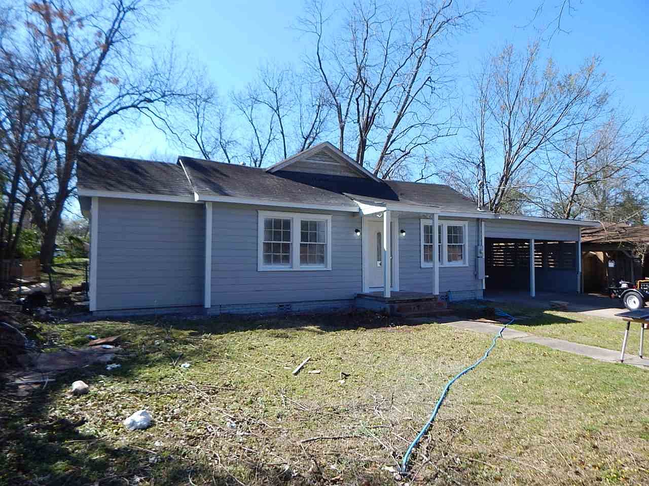 527 W Cass St, Gilmer, TX 75644 Zillow