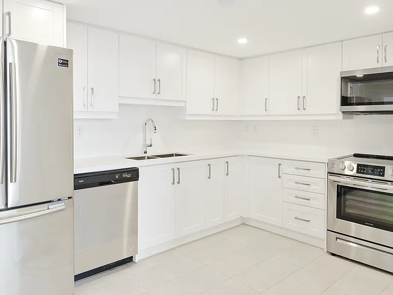 39 Old Mill Rd #2 BD — Photo 11