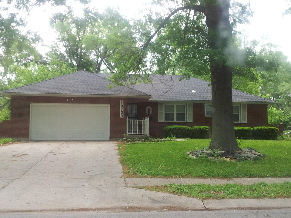 1st image of 10733 Fuller Ave