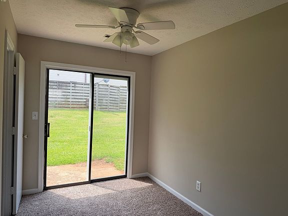 5th image of 42 Countryplace Ln
