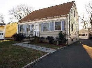 89 Wiebe Ave, Stratford, CT 06614