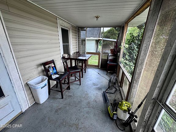 4th image of 5290 Alabama St