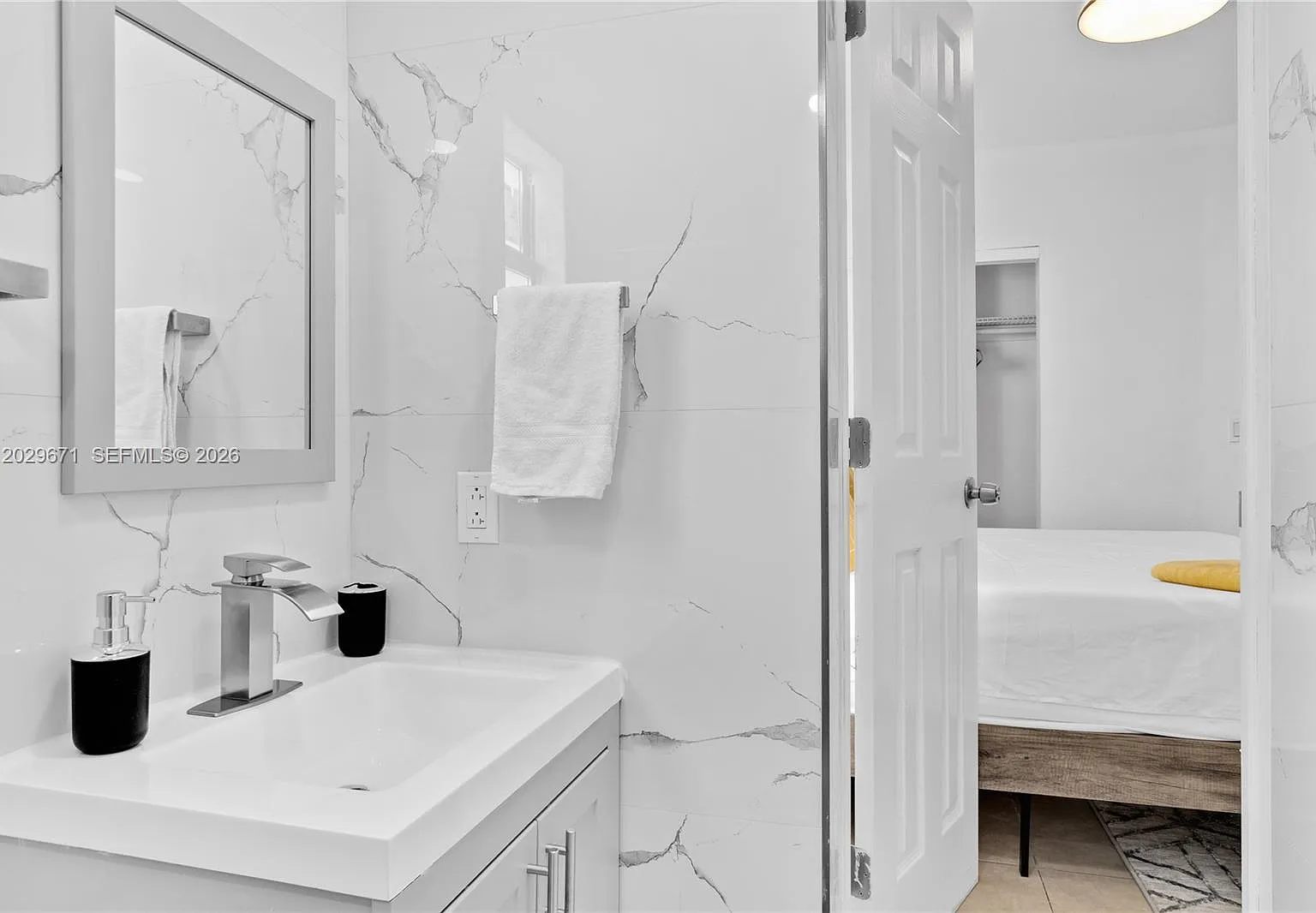 4 bed, 2.0 bath, $3,500 — Photo 2
