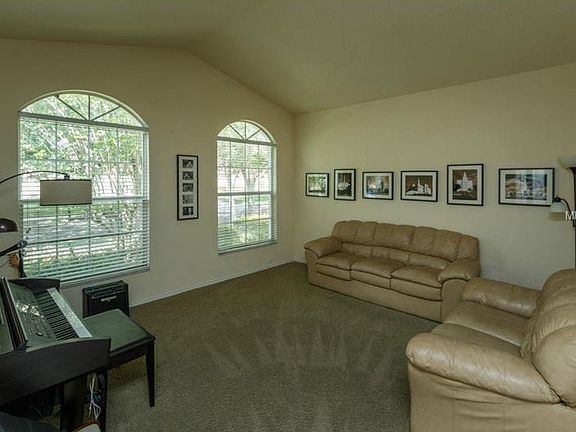3rd image of 7870 Saint Giles Pl