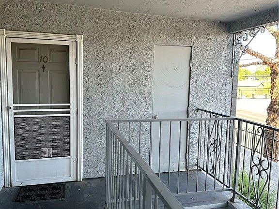 3rd image of 3823 S Maryland Pkwy Unit B10
