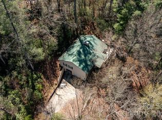 6 Majestic Trce, Hendersonville, NC 28739