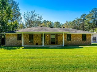 93 N Rawls Rd, Sumrall, MS 39482