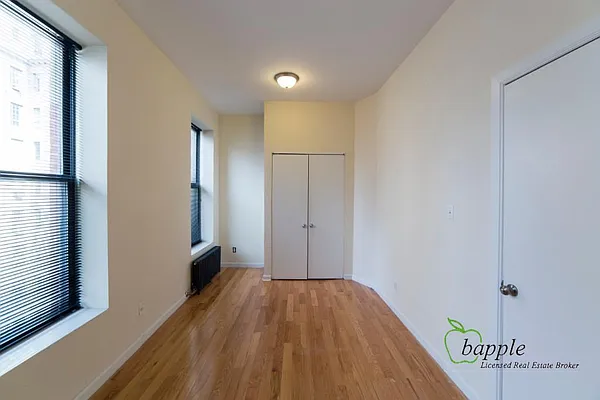 Rented by Bapple | media 9