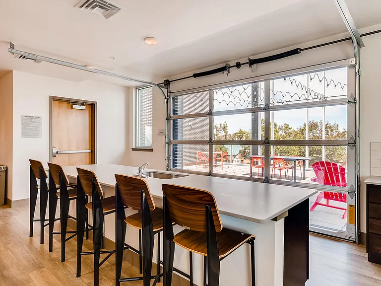 Broadway Lofts | Englewood, CO Apartments