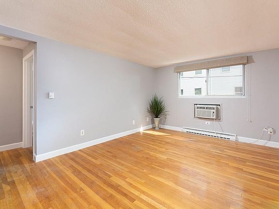4th image of 333 Central St APT 2B