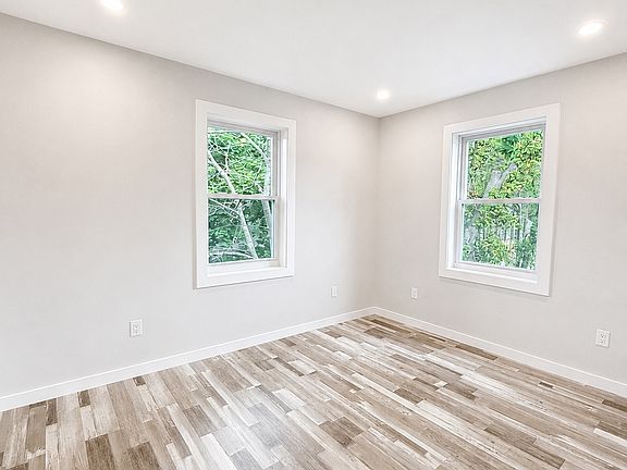 5th image of 182 Belmont Ave Floor 2