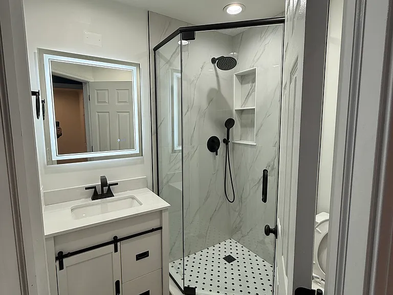 2508 Live Oak Ln — Photo 3