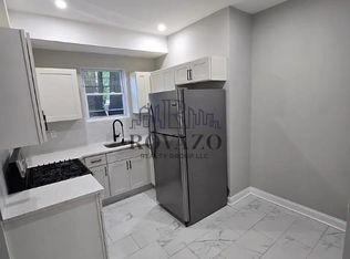 104 S 13th St, Newark, NJ 07107