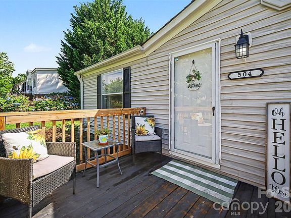 4th image of 504 Mountain Meadows Dr #55