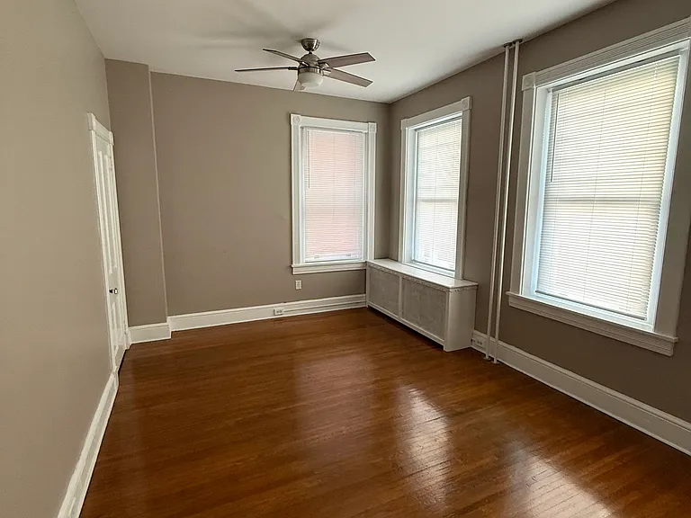240 E Orange St #2 — Photo 6