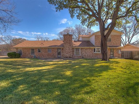 5th image of 6900 Bal Lake Dr
