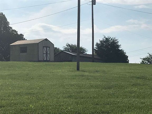 4th image of 2536 Lakeview Dr