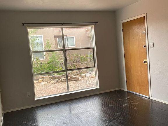 5th image of 402 E 18th St #1/2