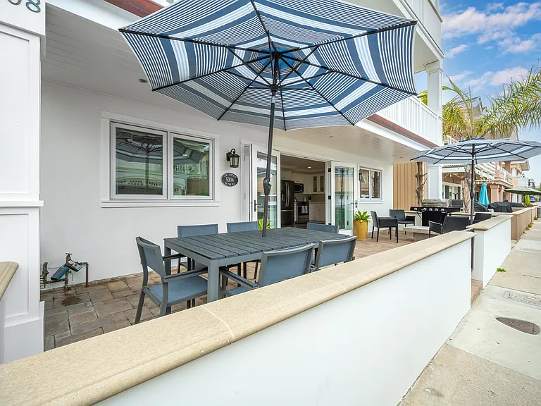 5306 Seashore Dr — Photo 37