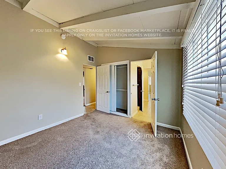 6452 Geyser Ave — Photo 14
