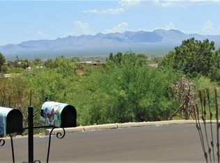 1077 W Calle Alhambra, Green Valley, AZ 85622