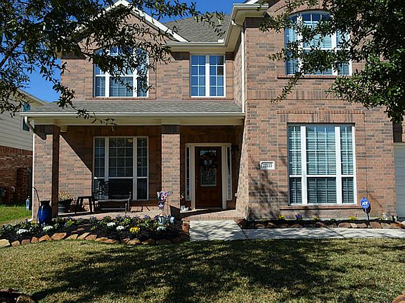 Another view of the front.