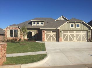 3208 Wakefield Rd, Edmond, OK 73034