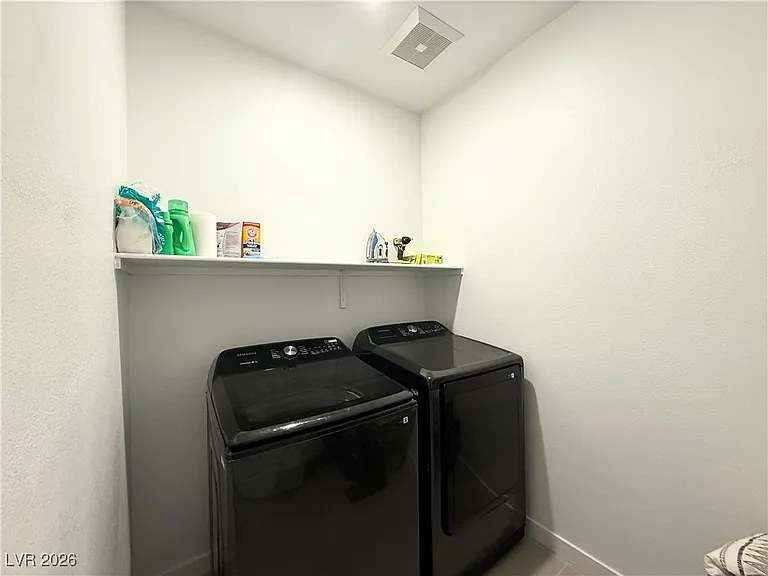 206 Freeport View Pl — Photo 8