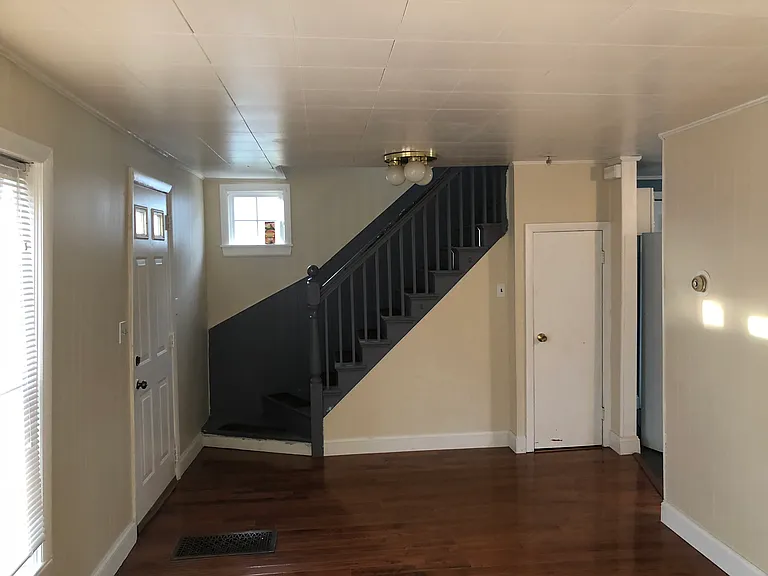 85 Glen St #4 — Photo 5