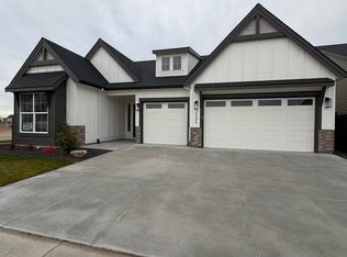 2595 E Tenzing Dr, Meridian, ID 83642