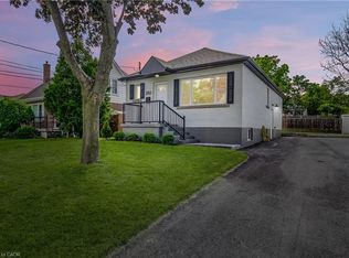 202 Erindale Ave, Hamilton, ON L8K 4R7