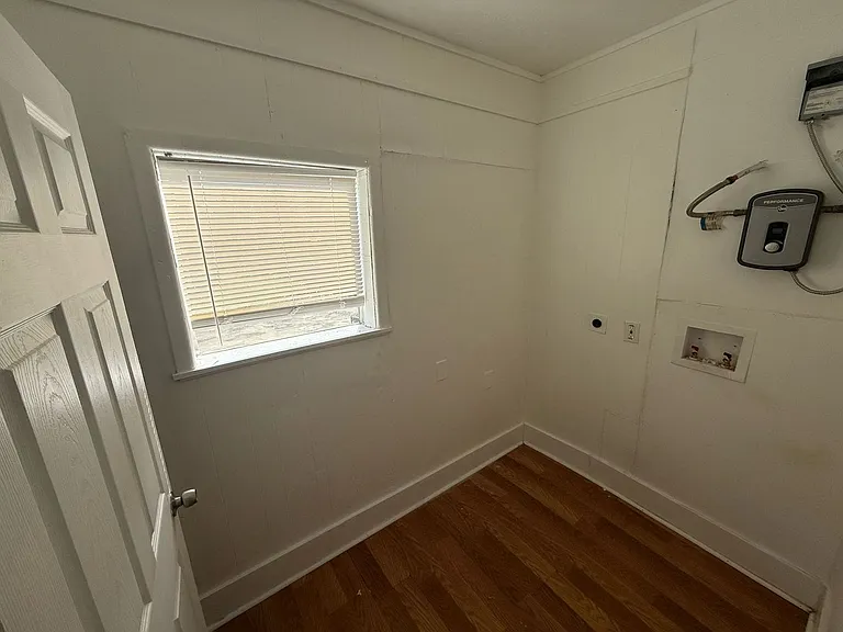 2500 Orange St — Photo 7