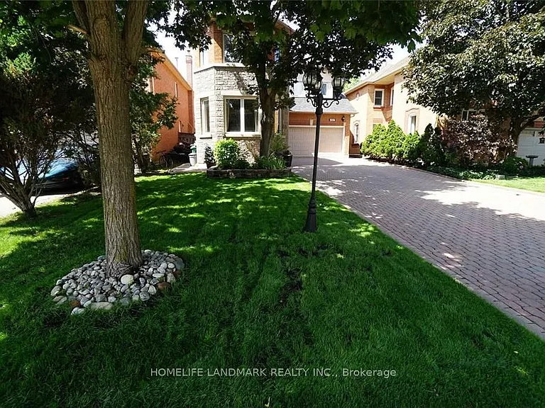 4887 Natkarni Cres — Photo 3