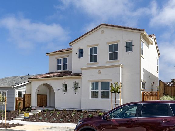 2nd image of 608 Santa Lucia Way