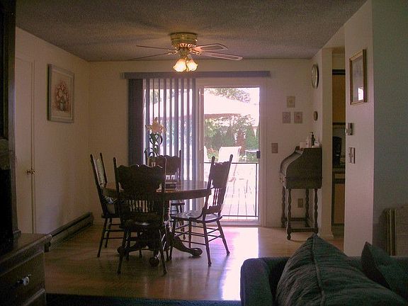5th image of 3625 121st St NE