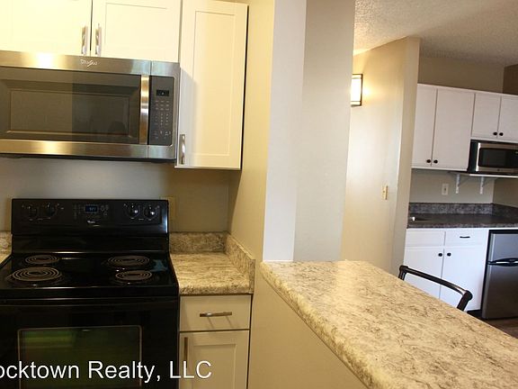 5th image of 1300 Bradley Dr #1300